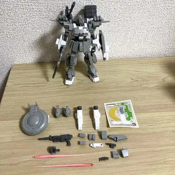 HGBF 1/144 건담 Ez-SR 완성품