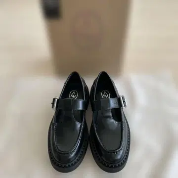 ASH 블랙 가죽 로퍼 통굽 22cm