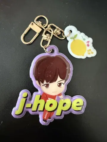 j-hope 아크릴 키링 레몬 모양 참 포함