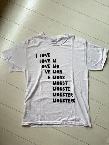 90-00s print T