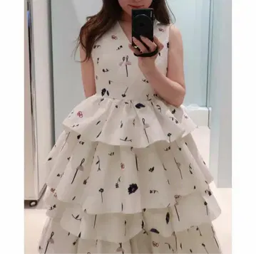 미사용 새상품 Bibiy. B. BLOOMY DRESS