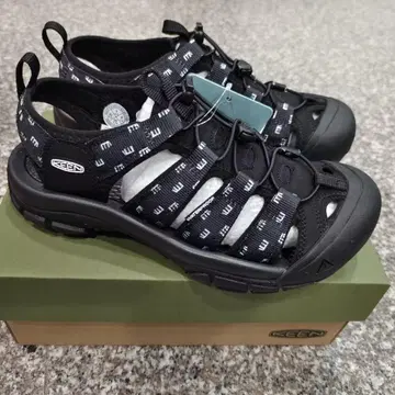 KEEN 스포츠 샌들 27.5cm 블랙