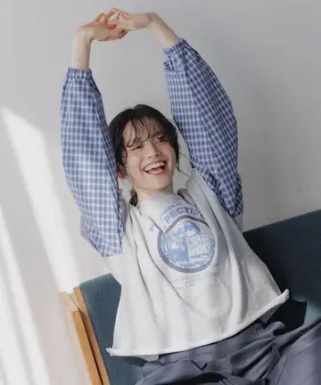 니코앤드 체크 슬리브 프릴 풀오버 블루 체크 그레이