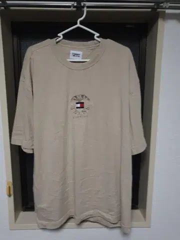 TOMMY JEANS 베이지 티셔츠 XL 반팔