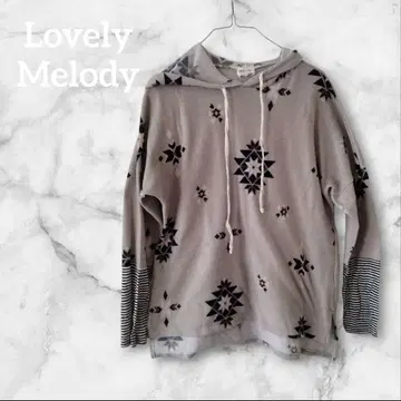 1점 한정 Lovely Melody 기하학 패턴 후드 부착 후드티 그레이