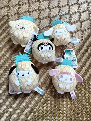 산리오 캐릭터즈 후르츠 인형옷 마스코트