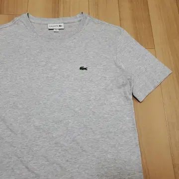 LACOSTE 라코스테 원포인트 T셔츠 일본제
