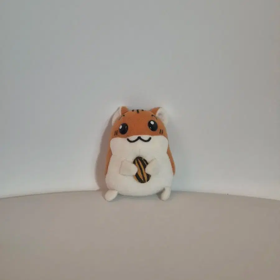 Hamster Club Magnet Doll, Magnetic Doll, Hamtori Classic Doll, Vintage Doll  #고전산엑스,#햄스터클럽,#햄토리인형,#마그넷인형,#햄스터파라다이스 on Bunjang Global Site.