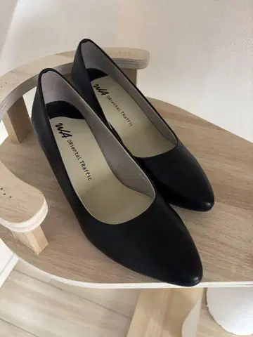 블랙 펌프스 오리엔탈 트래픽 24.0cm