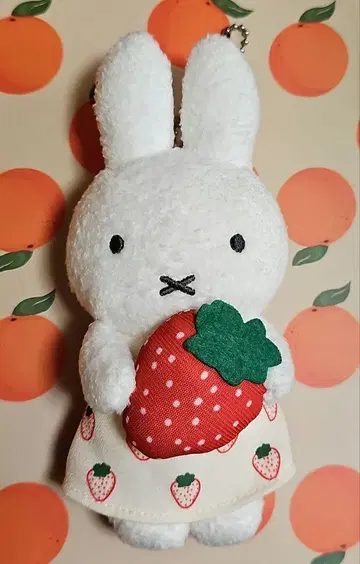 품절 세키구치 미피 스트로베리 마스코트 키체인