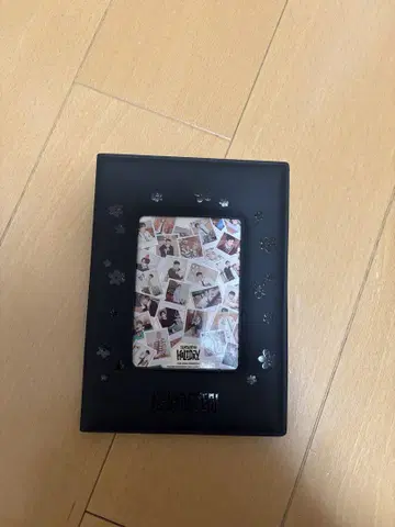 SEVENTEEN HOLIDAY 여권 케이스