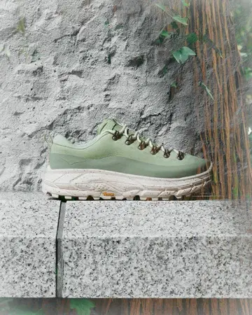 HOKA 투 써미트 부츠 비브람 밑창
