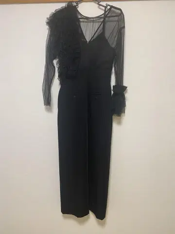 LAGUNAMOON 블랙 점프수트 결혼식 2차