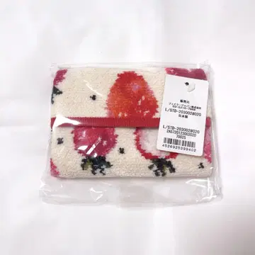 스트로베리 도트 티슈 파우치 페일러