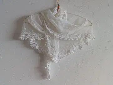 저널 스탠다드 앤티크풍 튤 레이스 스톨 삼각형 숄 화이트