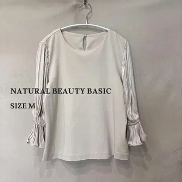 NATURAL BEAUTY BASIC 플리츠 슬리브 티셔츠 이소재