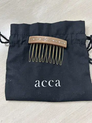 acca 비쥬 장식 헤어콤