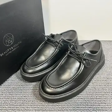 유나이티드 애로우즈 티롤리안 슬림 스니커즈 25cm