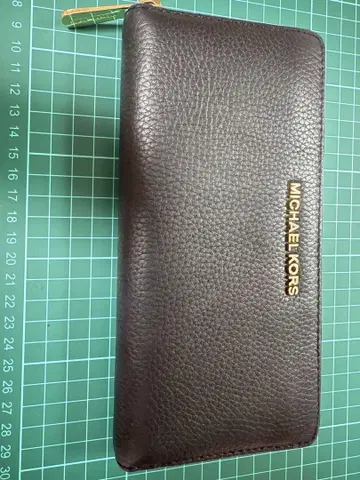 MICHAEL KORS 블랙 장지갑