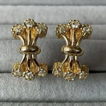 NINA RICCI 귀걸이