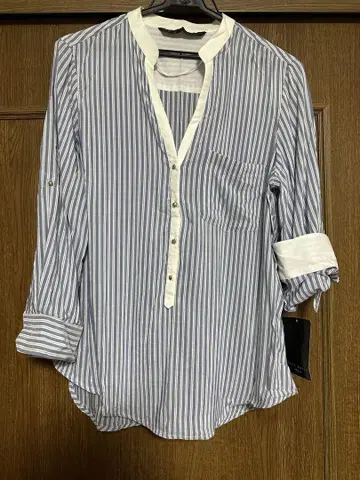 [새상품 택 포함] ZARA 파란색과 화이트 스트라이프 긴팔 셔츠