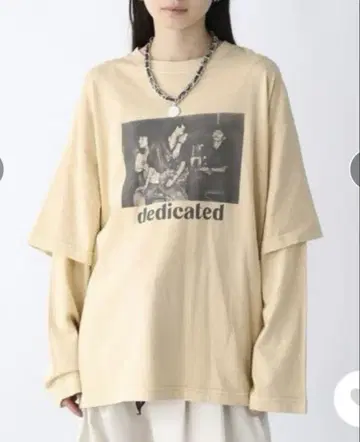 JEANASIS 지나시스 레이어드 그래픽 프린트 론 TEE