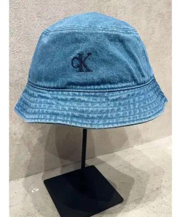 Calvin Klein 데님 버킷햇