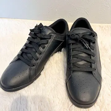 푸마 PUMA 이카즈 로우 V2 코트 타입 스니커즈 올블랙