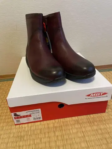 [미사용 새상품] MBT BOOT RED DAHILA 39.0