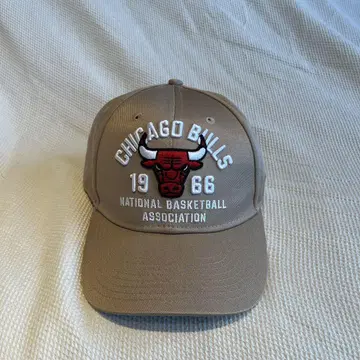 CHICAGO BULLS 베이지 캡