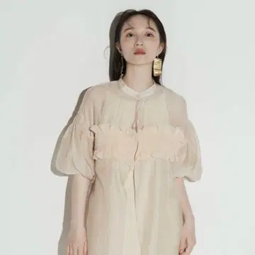 Eaphi bustier line sheer blouse / beige