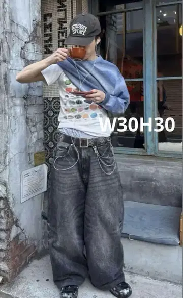H&M 슈퍼 배기 데님 이전 모델 완판템 W30 H30 블랙 구제 의류