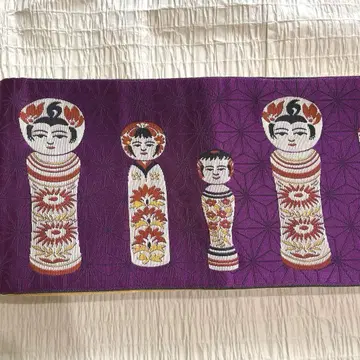 짙은 보라색 바탕 코케시 패턴 반폭 오비 리버서블 마 잎사귀 문양