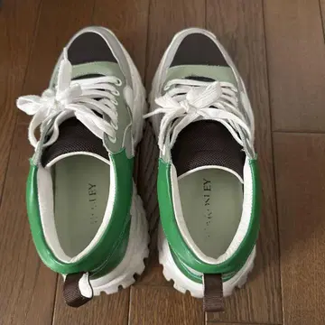 비어즐리 어글리 슈즈 25cm