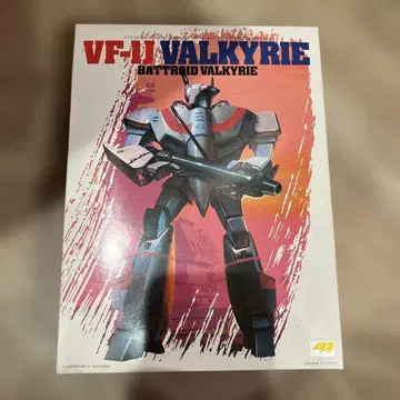 VF-1J BATTROID VALKYRIE 1/72 스케일