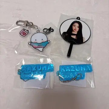 Kazuha Yunjin 아크릴 키링 세트