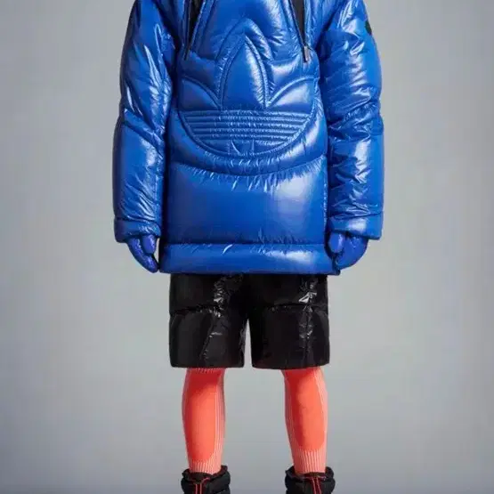 몽클레르 x 아디다스 샹베리 쇼트 다운 자켓 블루 - 23FW 1사이즈 사진 1