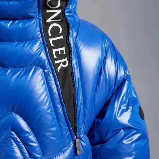 몽클레르 x 아디다스 샹베리 쇼트 다운 자켓 블루 - 23FW 1사이즈 사진 4