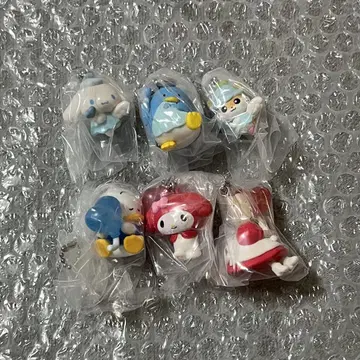 산리오 가챠가챠 시나모롤 마이멜로디 마론크림 등