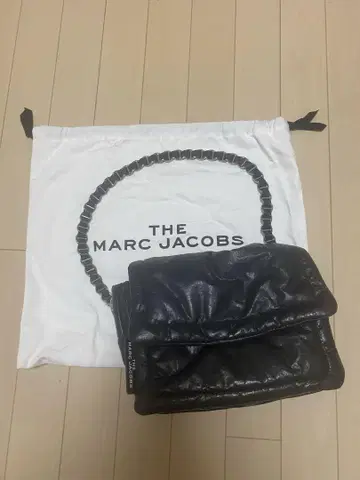 마크제이콥스 pillow bag