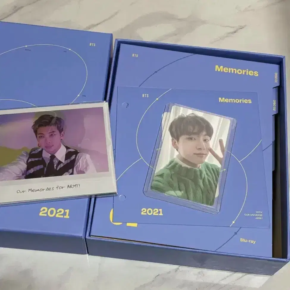 Memories 2021 DVD テテトレカ BTS V Taehyung Memories of 2020 Blu-ray & 2021 DVD Official