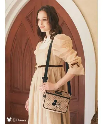 Maison de FLEUR 미키 도트 무늬 숄더백