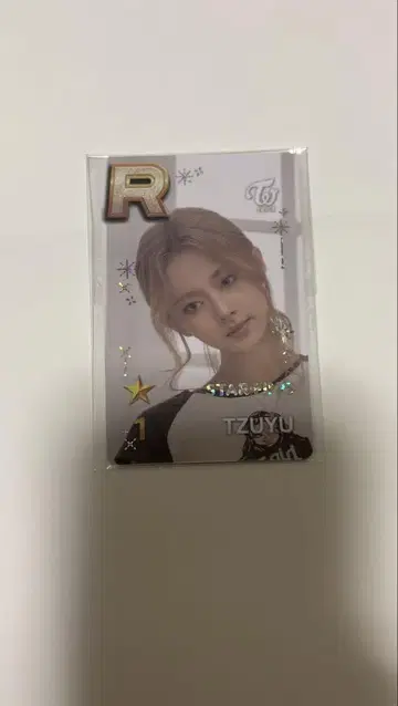 TWICE SUPERSTAR POPUP 쯔위