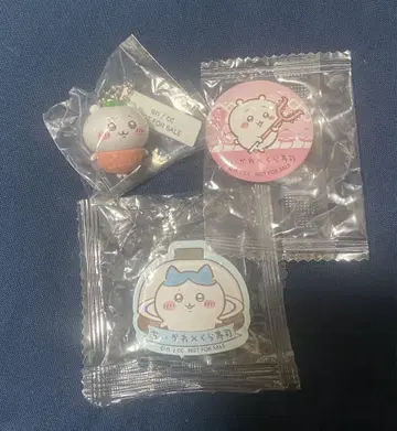 치이카와 쿠라스시 하치와레 키링