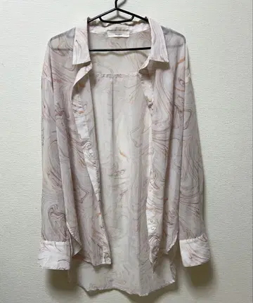 VACANCY 마블 무늬 긴팔 시어 셔츠