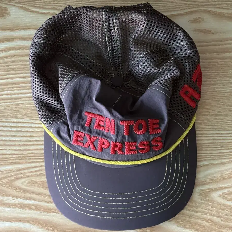 [WONDER VISITOR] KAWAii ball-cap /追跡付 Wonder Visitor Ball Cap on Bunjang Global Site.