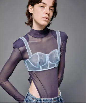 MAISON SPECIAL 코기소마나 콜라보 body suit