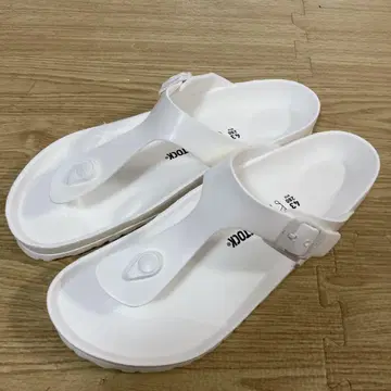 BIRKENSTOCK 화이트 플립플랍 43