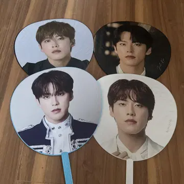 코노 준키 부채 세트
