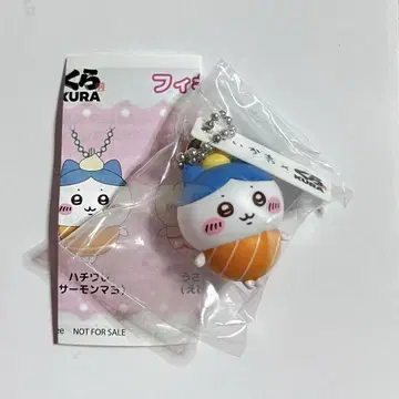 치이카와 x 쿠라스시 콜라보 피규어 하치와레